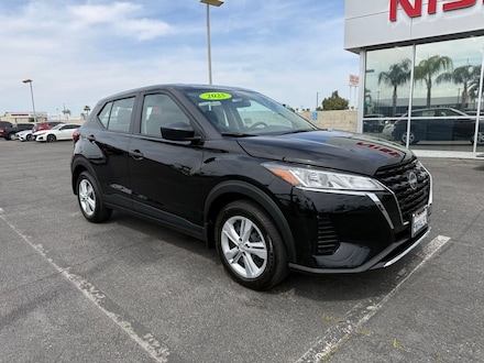 2025 Nissan Kicks Play S S FWD