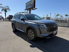 2026 Nissan Pathfinder Platinum Platinum 4WD