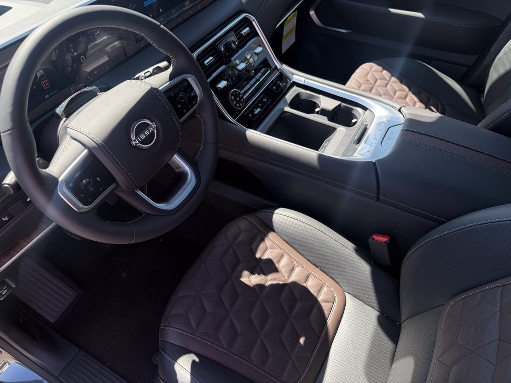 2025 Nissan Armada Platinum Reserve - Photo 16