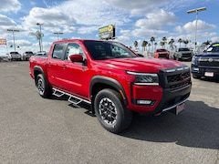 2026 Nissan Frontier PRO-4X Crew Cab 4x4 PRO-4X