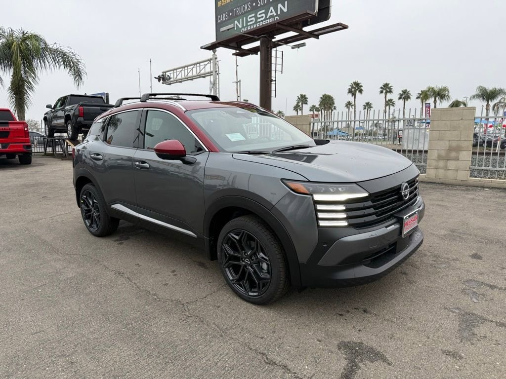 2026 Nissan KICKS SR's photo