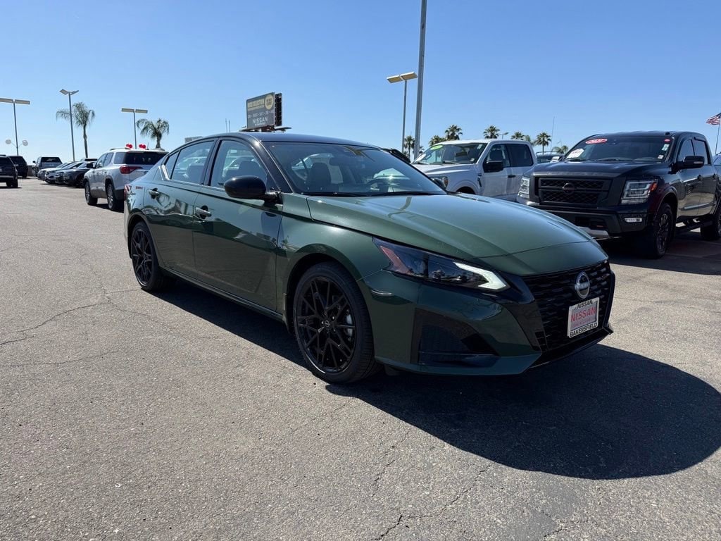 2026 Nissan Altima 2.5 SR's photo