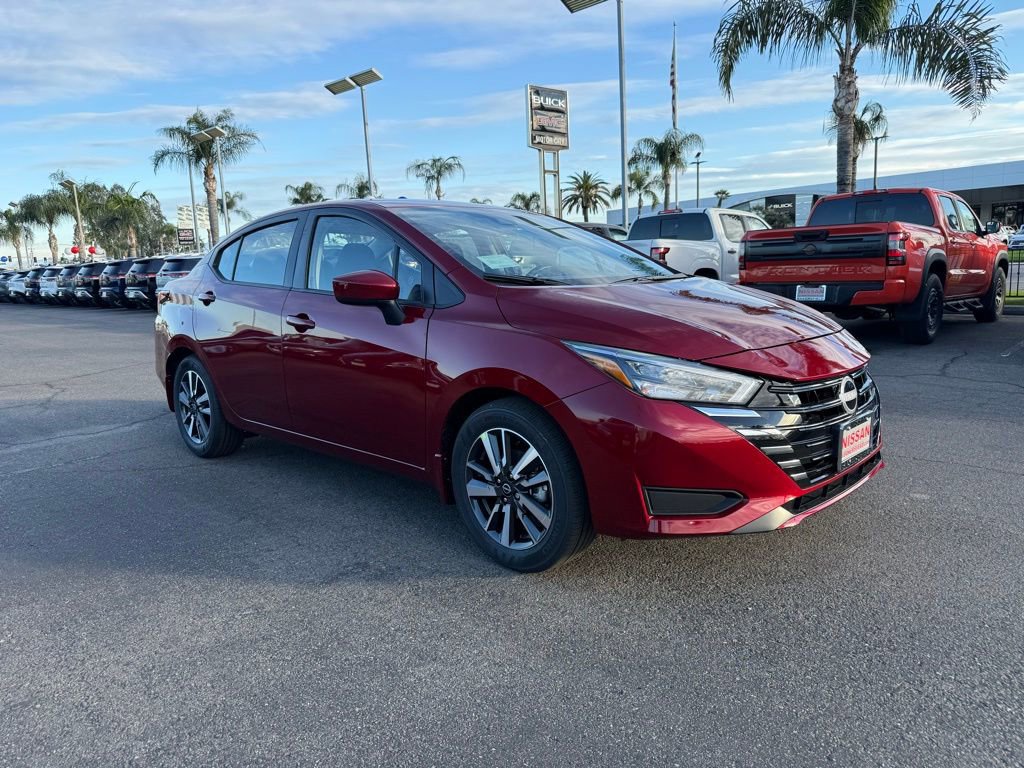 2025 Nissan Versa SV's photo