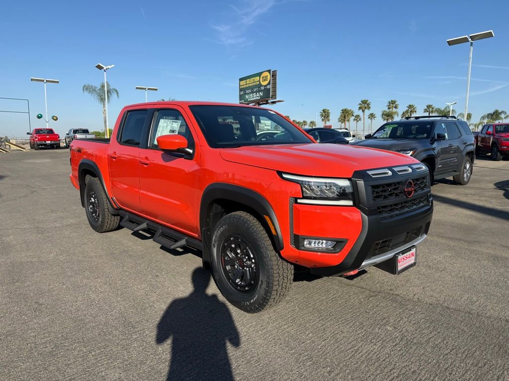 2026 Nissan Frontier Crew Cab 4x4 PRO-4X 