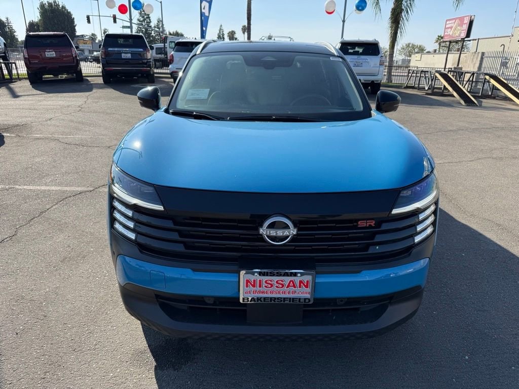 New 2025 Nissan Kicks SR SR FWD