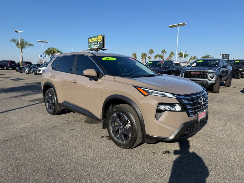2024 Nissan Rogue SV's photo