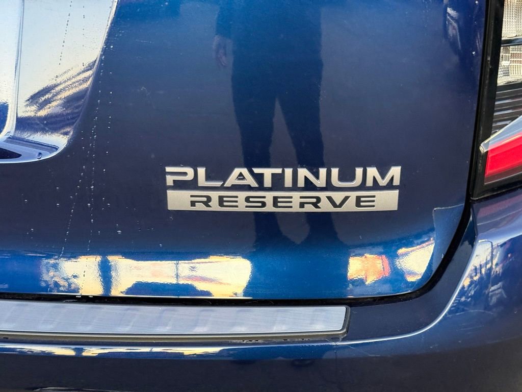 2025 Nissan Armada Platinum Reserve photo 3