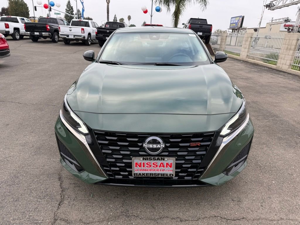 New 2025 Nissan Altima SR SR FWD
