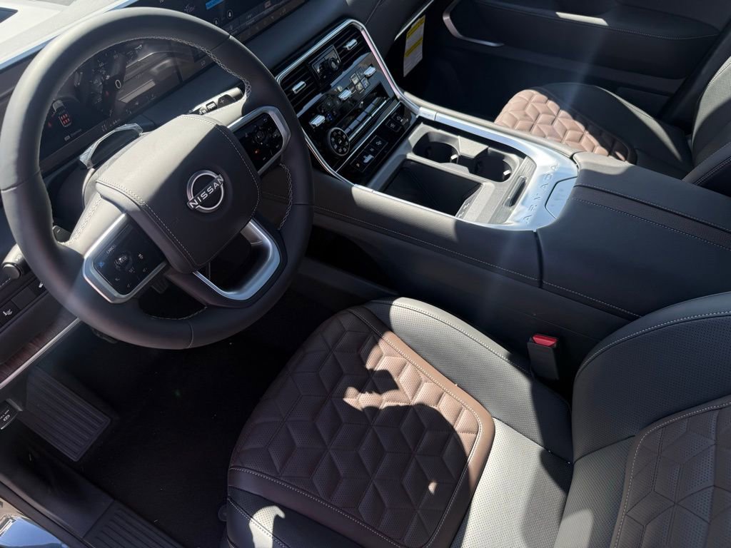 2025 Nissan Armada Platinum Reserve - Photo 17