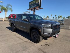 2026 Nissan Frontier PRO-4X Crew Cab 4x4 PRO-4X