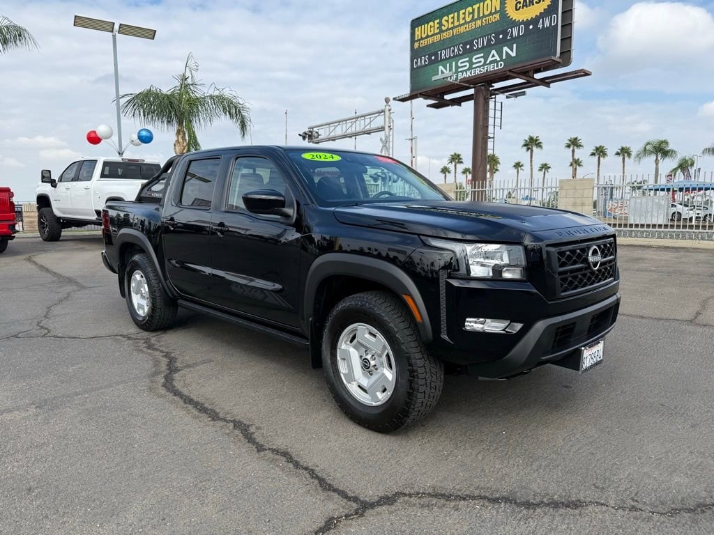 2024 Nissan Frontier