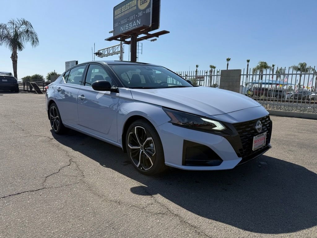 2026 Nissan Altima 2.5 SR's photo