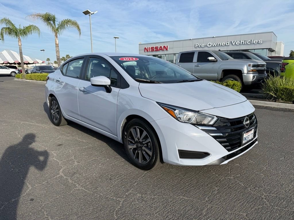 2024 Nissan Versa Sedan SV