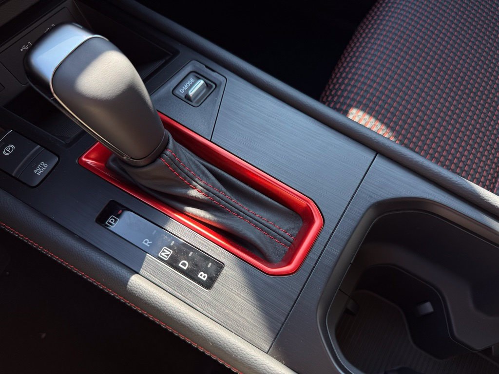 2026 Nissan KICKS SR - Photo 25