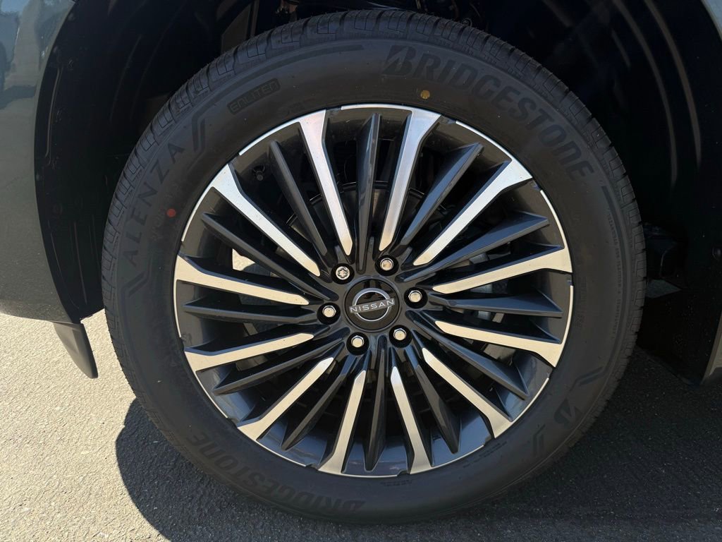 2025 Nissan Armada Platinum Reserve - Photo 9