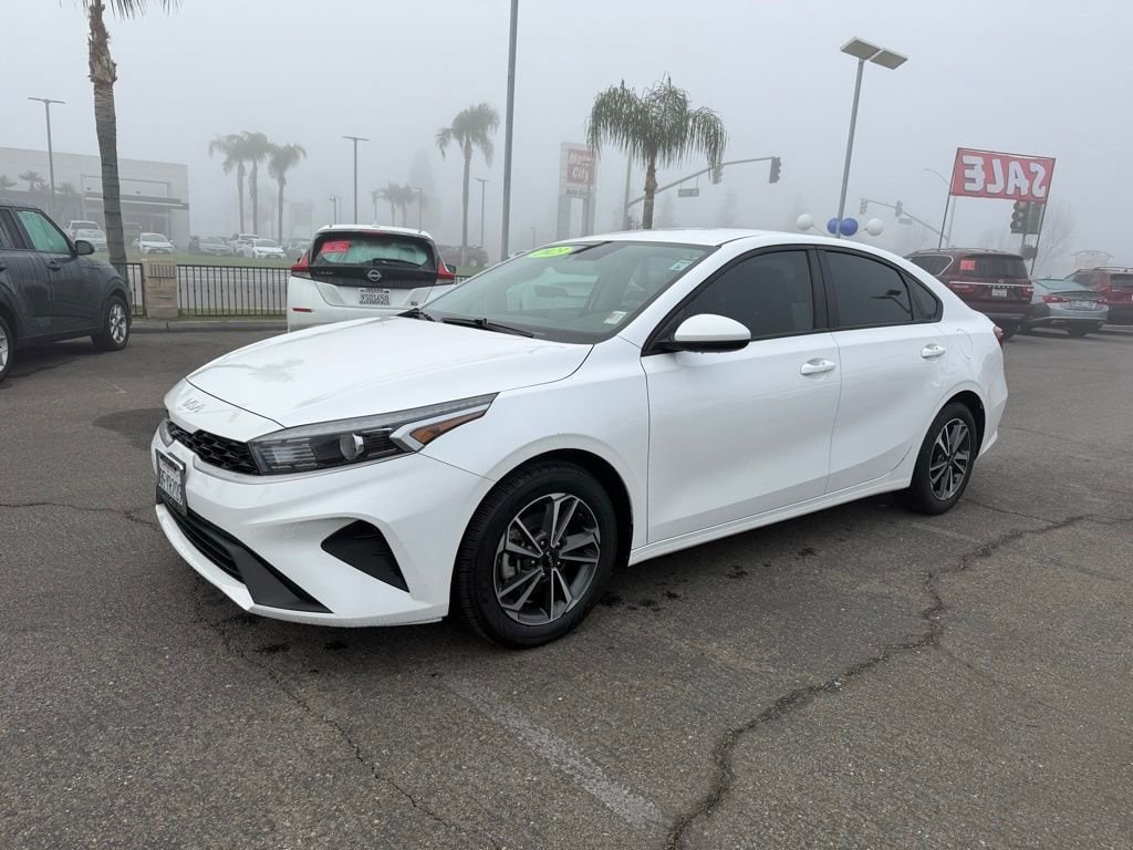 Used 2023 Kia Forte LXS LXS IVT