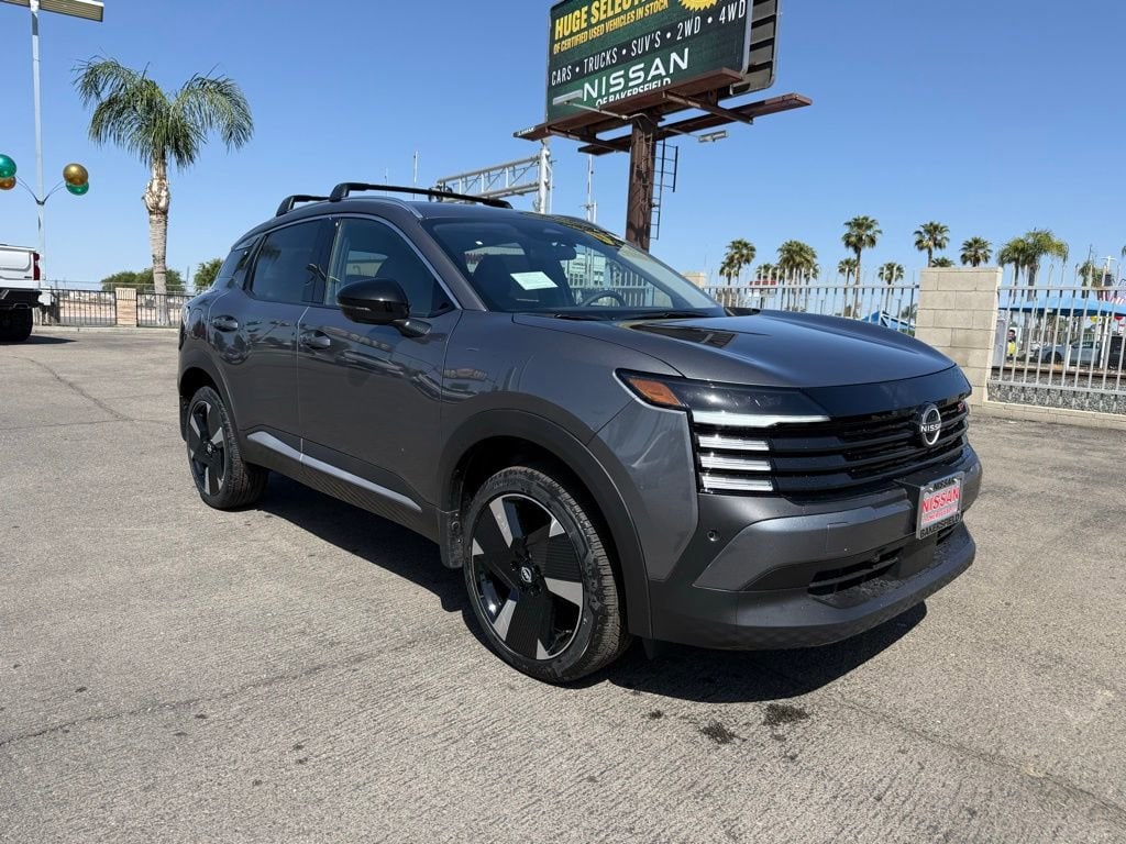 2026 Nissan Kicks 2.0 SR's photo