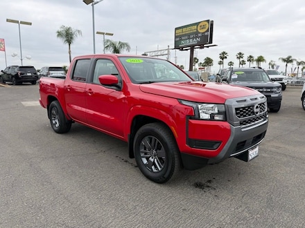 2025 Nissan Frontier SV Crew Cab 4x2 SV