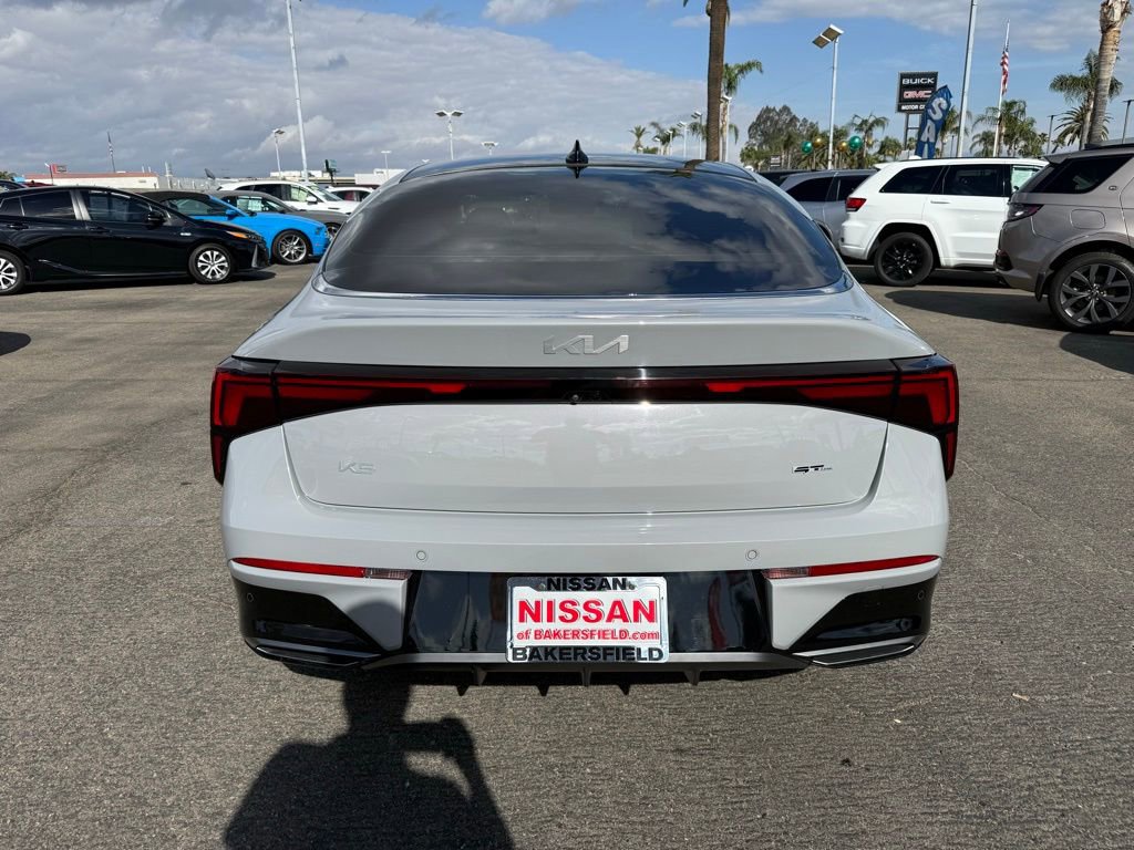 2025 Kia K5 GT-Line photo 4