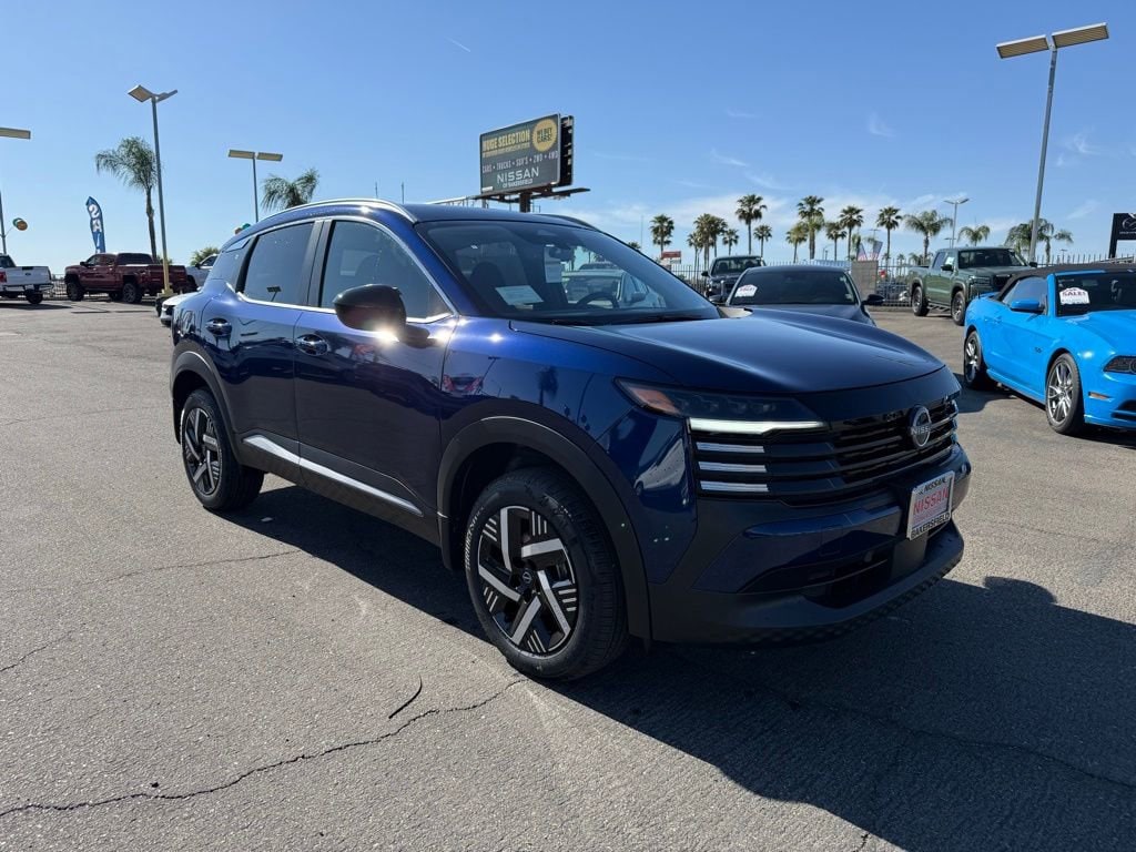 2026 Nissan Kicks 2.0 SV's photo