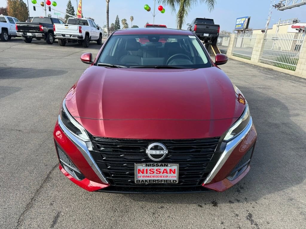 New 2025 Nissan Altima SV SV FWD