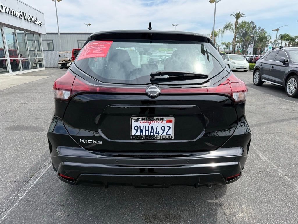 2025 Nissan Kicks Play S photo 4