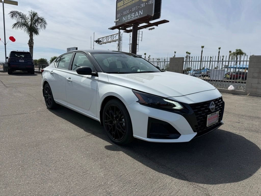 2026 Nissan Altima 2.5 SR's photo
