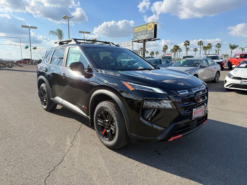 2026 Nissan Rogue 2026.5 AWD Rock Creek 