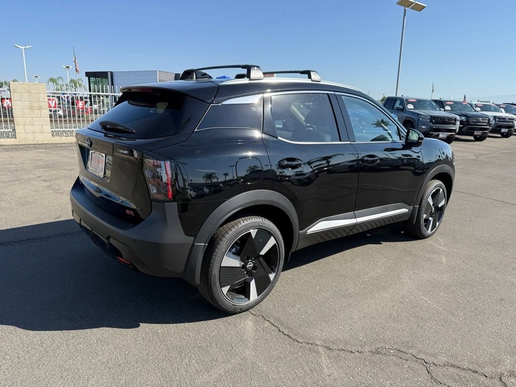 2026 Nissan KICKS SR - Photo 6