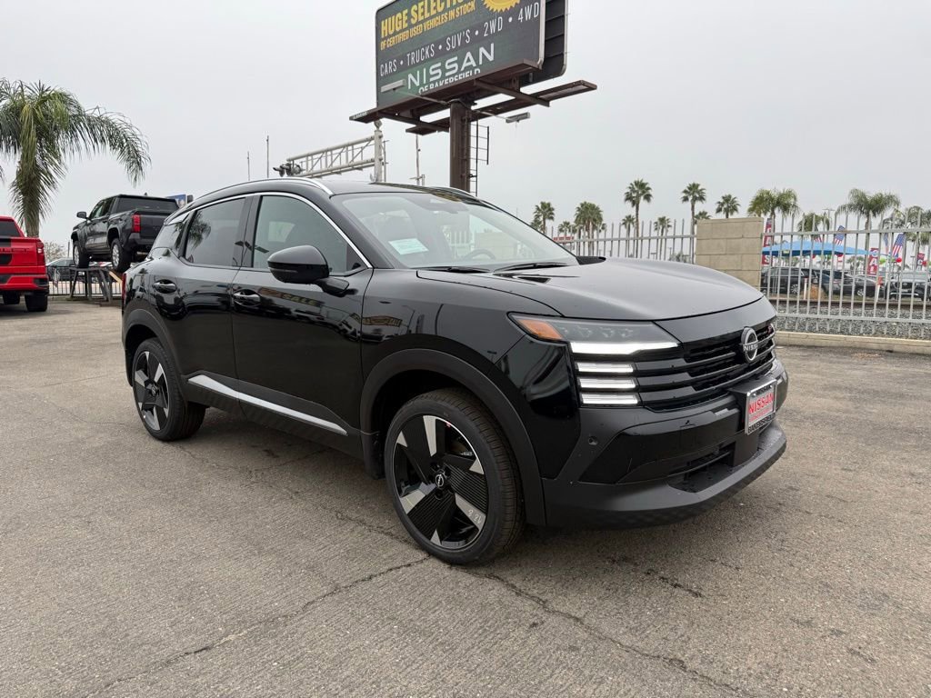 2026 Nissan KICKS SR's photo