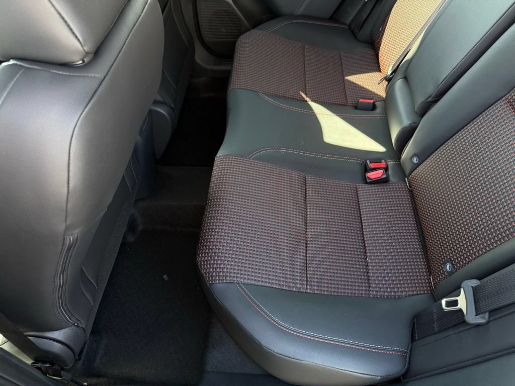 2026 Nissan KICKS SR - Photo 11