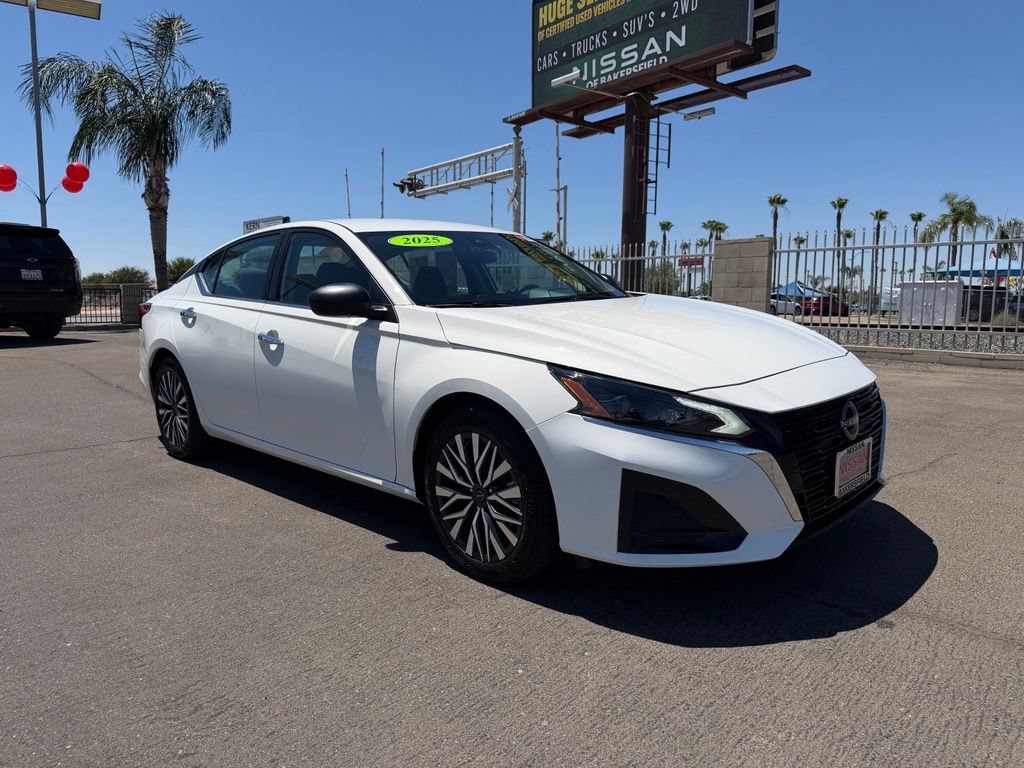 2025 Nissan Altima