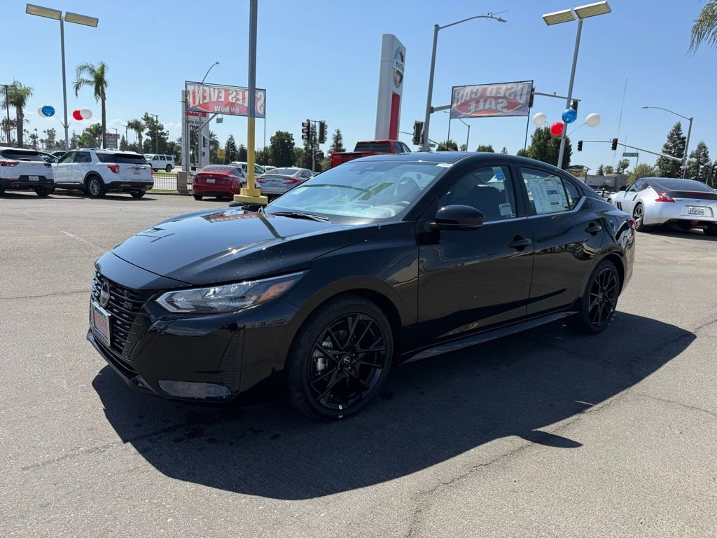 2025 Nissan Sentra SR photo 2