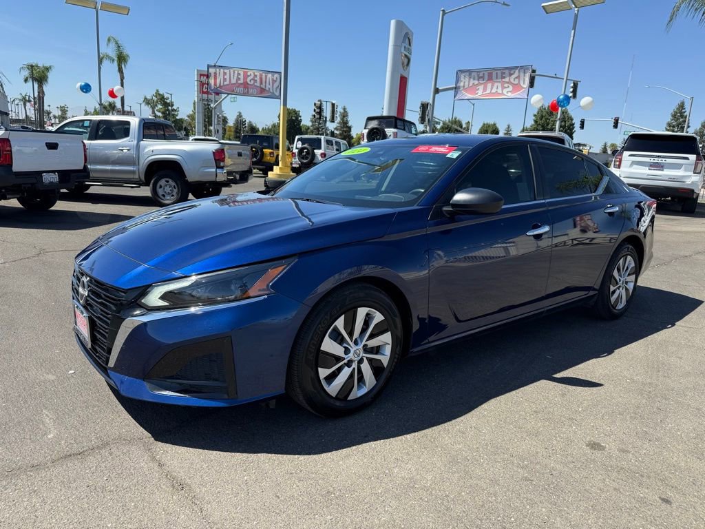 2024 Nissan Altima 2.5 S photo 3