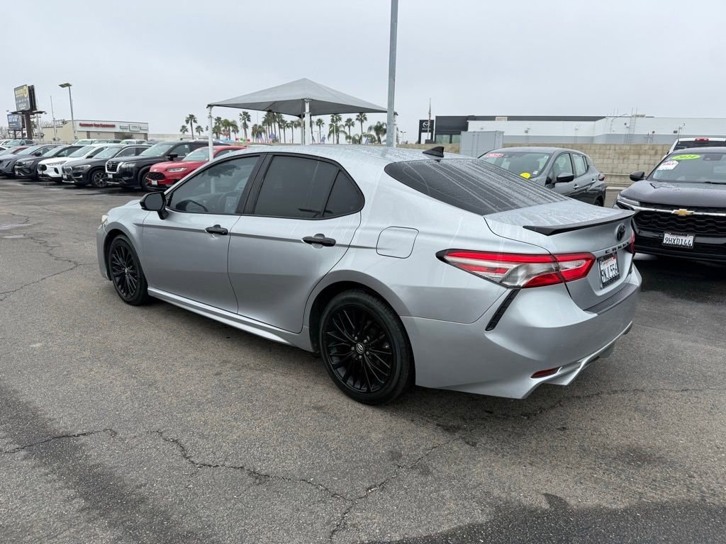 Used 2019 Toyota Camry SE SE Auto