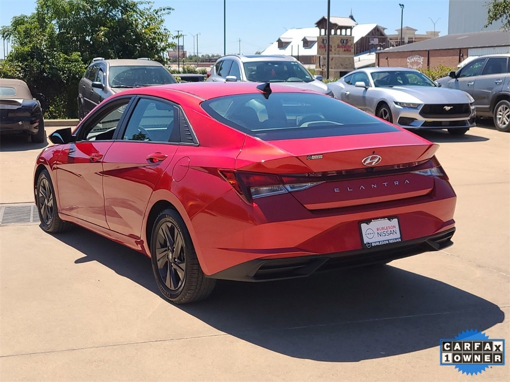 Used 2023 Hyundai Elantra SEL with VIN 5NPLM4AG9PH104858 for sale in Burleson, TX