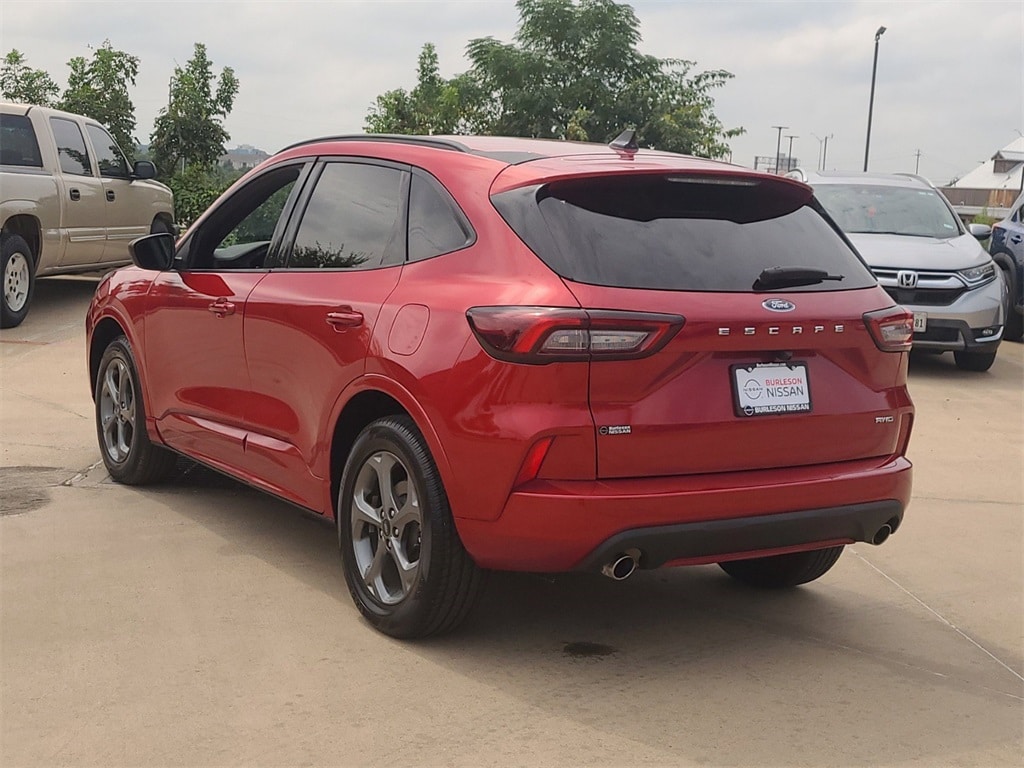 Used 2023 Ford Escape ST-Line with VIN 1FMCU9MN9PUA09788 for sale in Burleson, TX