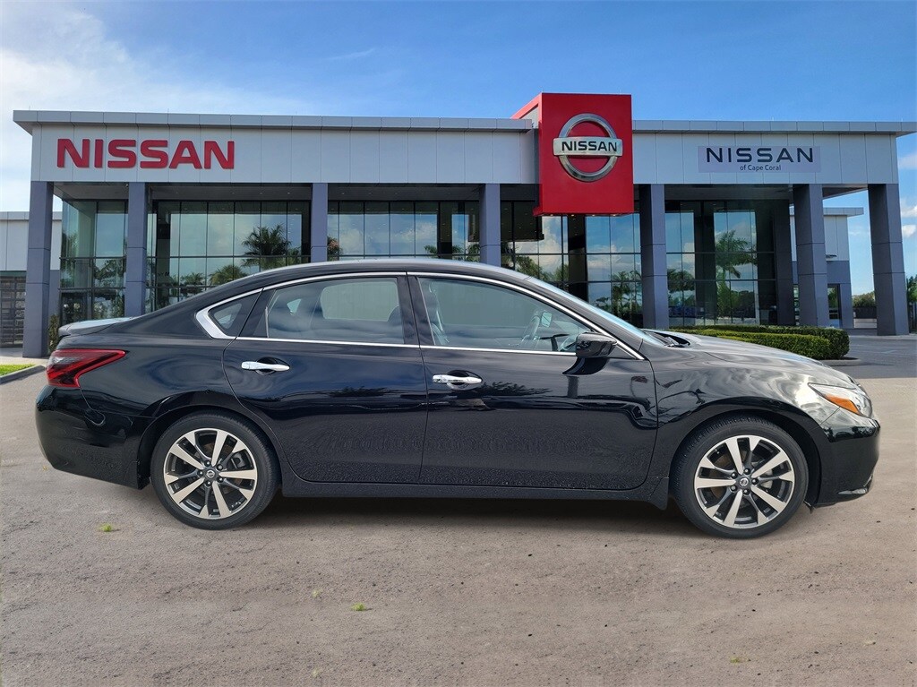 Used 2017 Nissan Altima 2.5 SR Sedan
