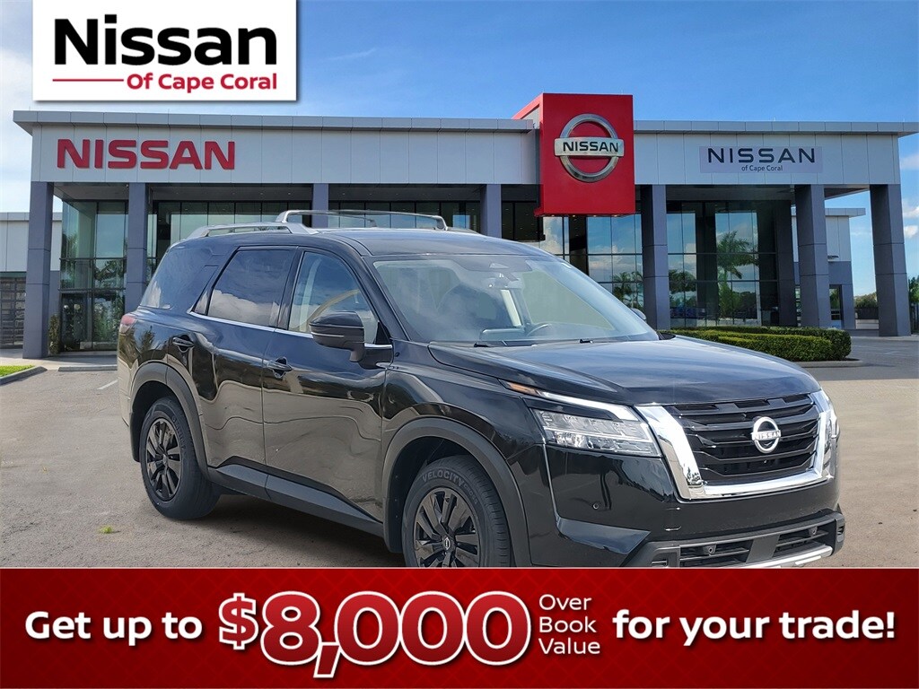 Used 2024 Nissan Pathfinder SL SUV