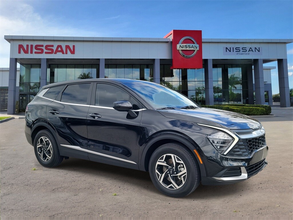 Certified 2025 Kia Sportage LX SUV