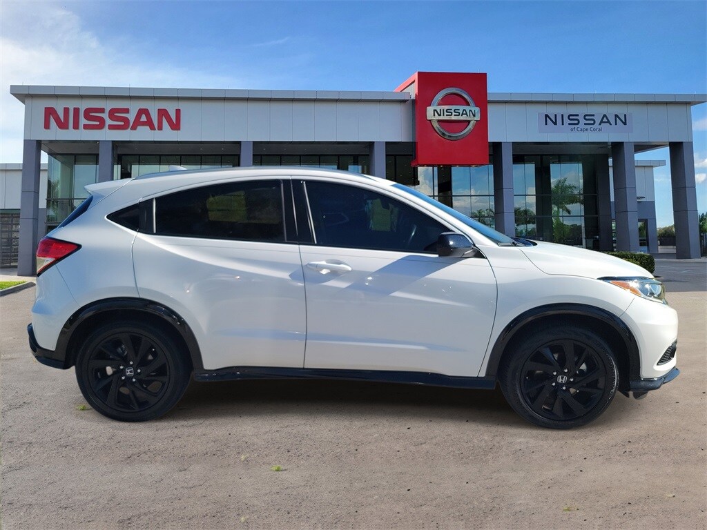 2022 Honda HR-V Sport photo 3