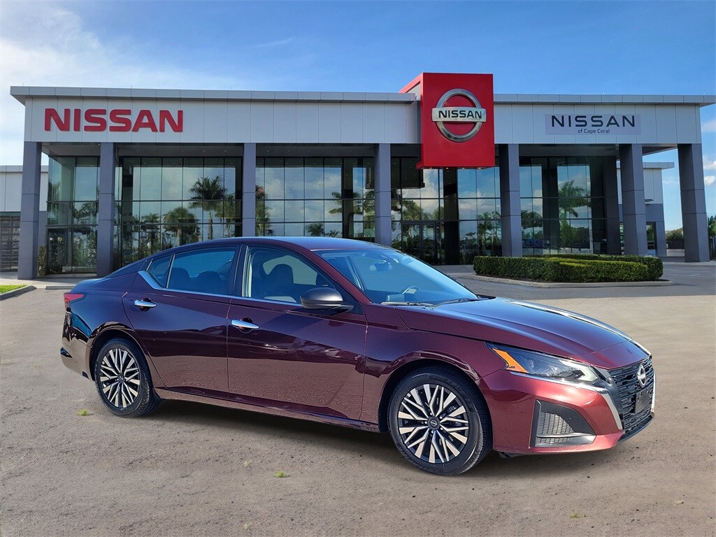 Certified 2025 Nissan Altima 2.5 SV Sedan