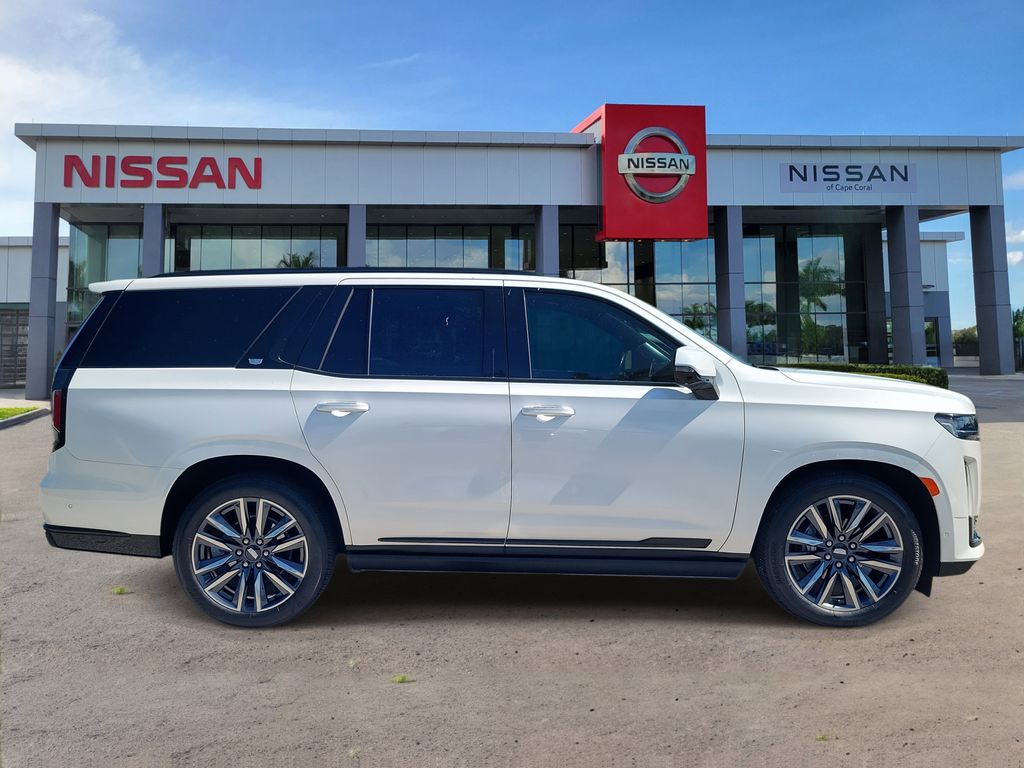 2021 Cadillac Escalade Sport Platinum photo 2