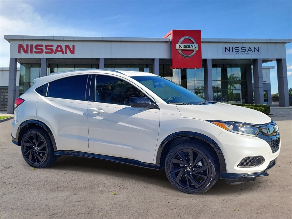 2022 Honda HR-V Sport photo 2