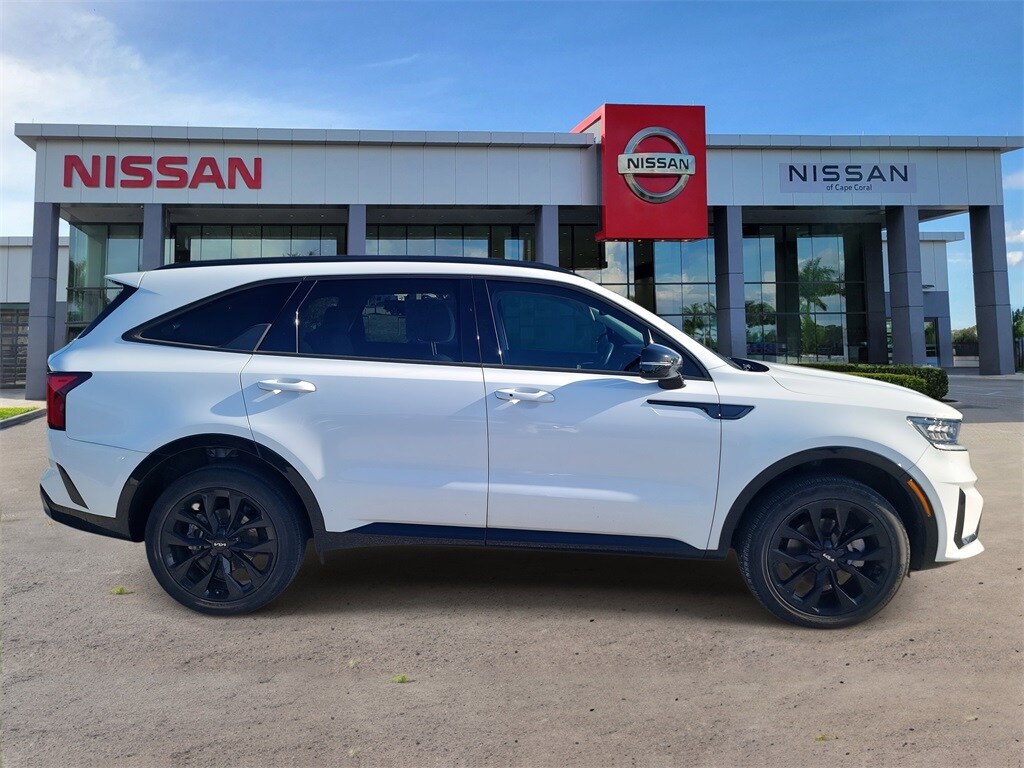 2023 Kia Sorento SX photo 3