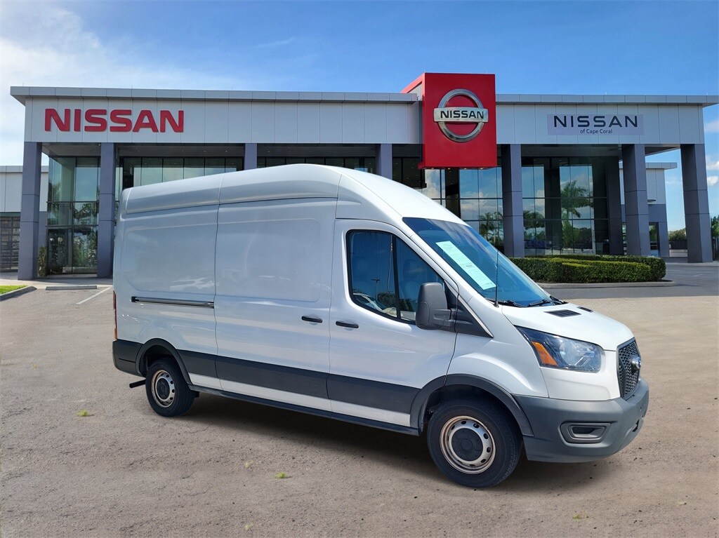 2023 Ford Transit photo 2