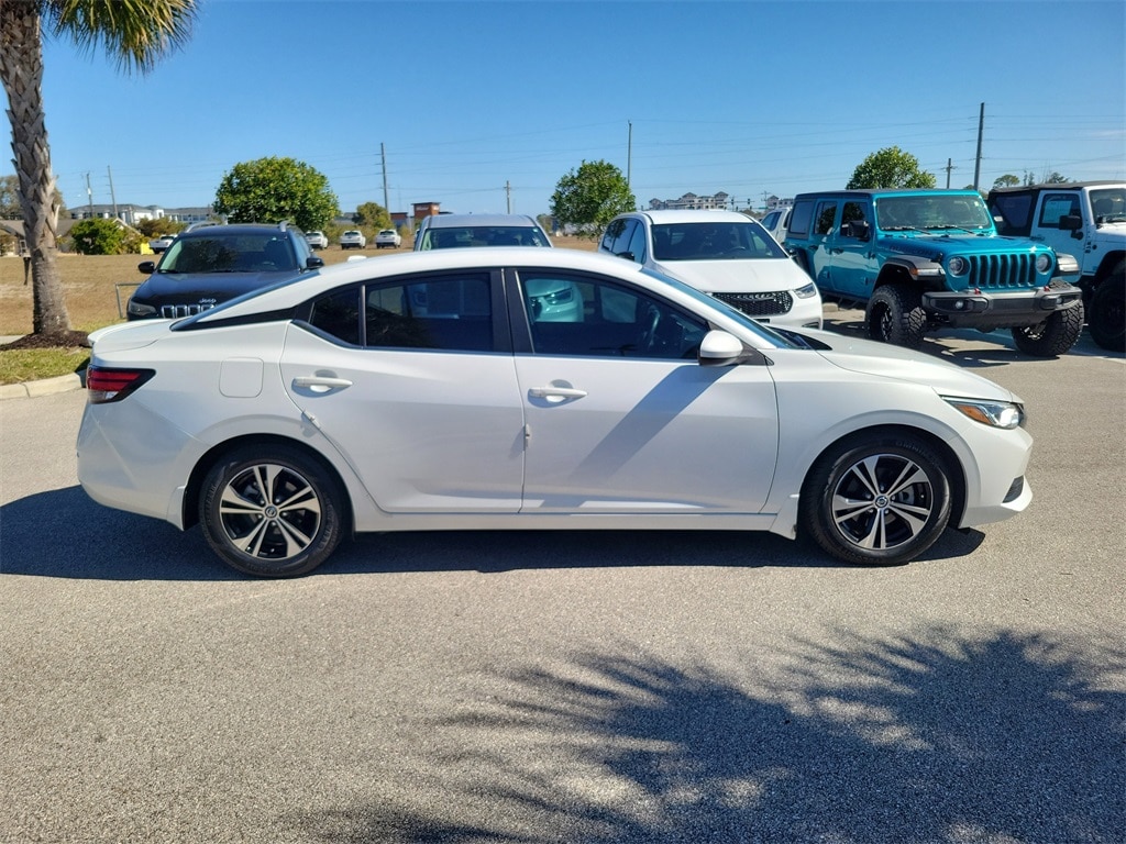 2021 Nissan Sentra SV photo 3