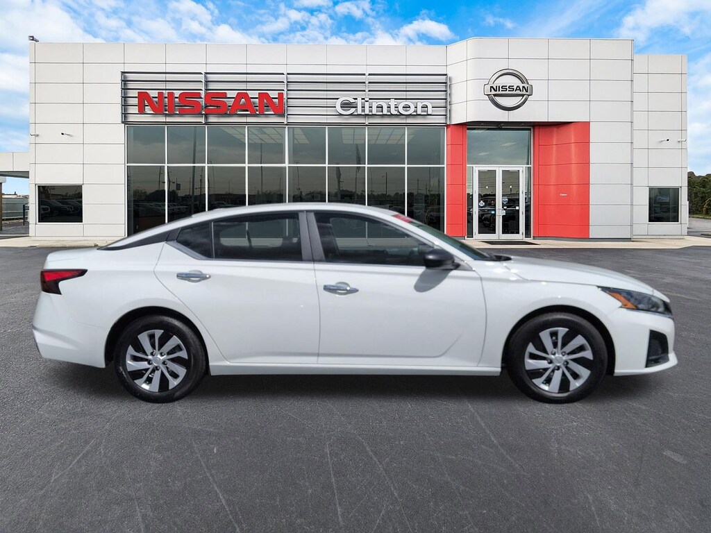 Certified 2025 Nissan Altima S Sedan