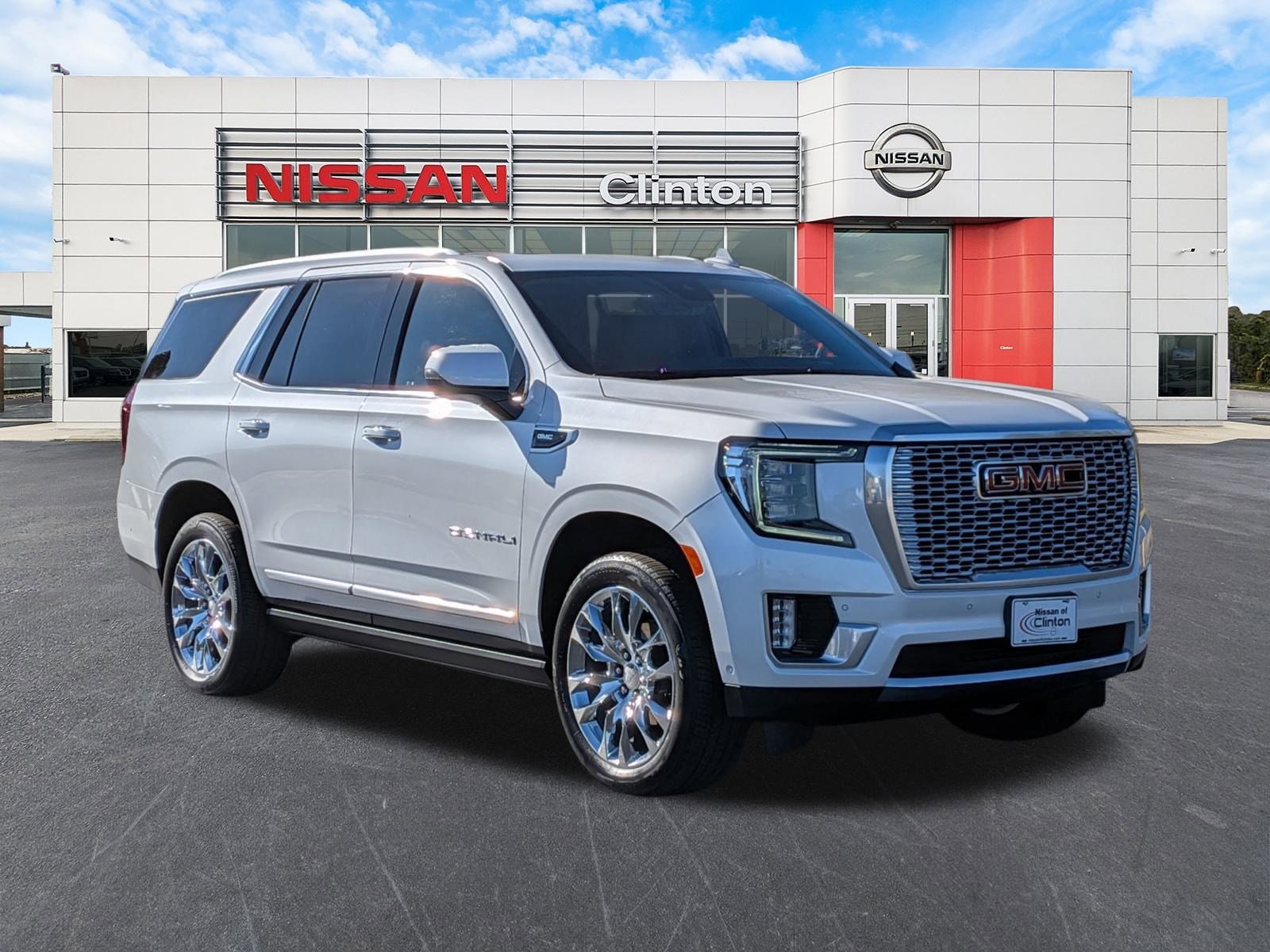 2024 GMC Yukon Denali's photo