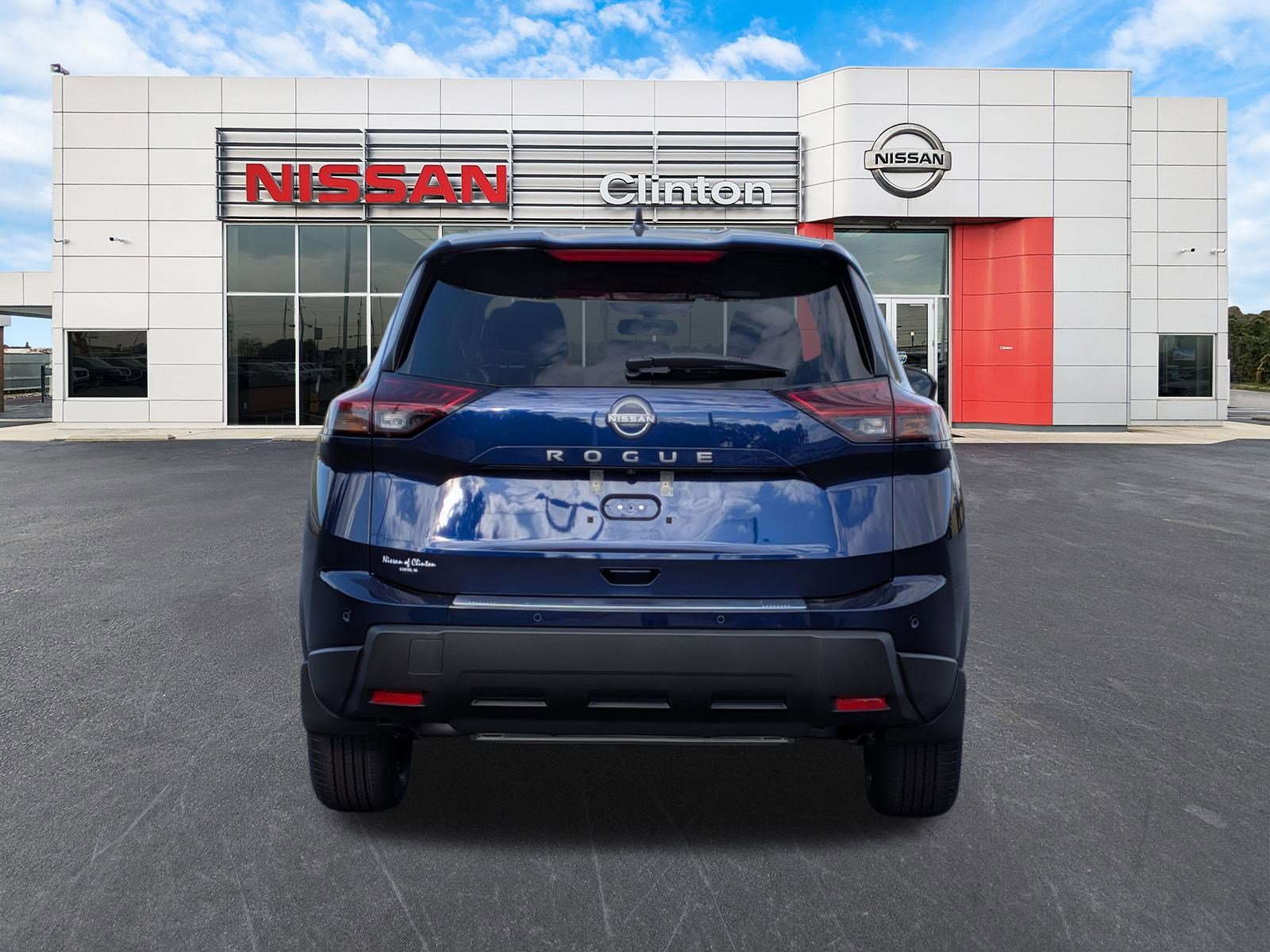 2026 Nissan Rogue SV photo 4